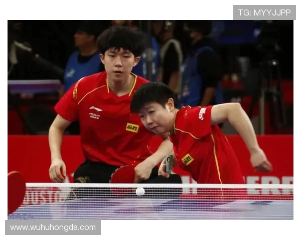 钻石联赛回顾：北京乒乓球队展现卓越团队协作精神与默契配合